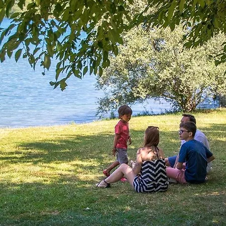 Camping Kanopee Village