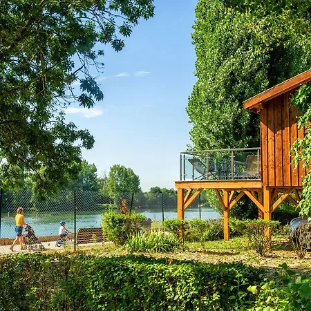 Kanopee Village Camping Trévoux