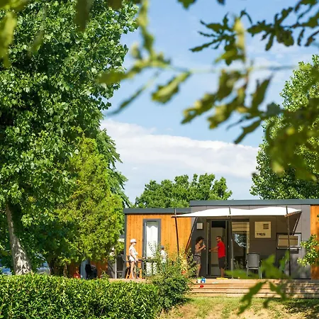 Kanopee Village Camping Trévoux