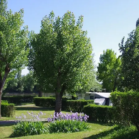 Kanopee Village 3* Trévoux